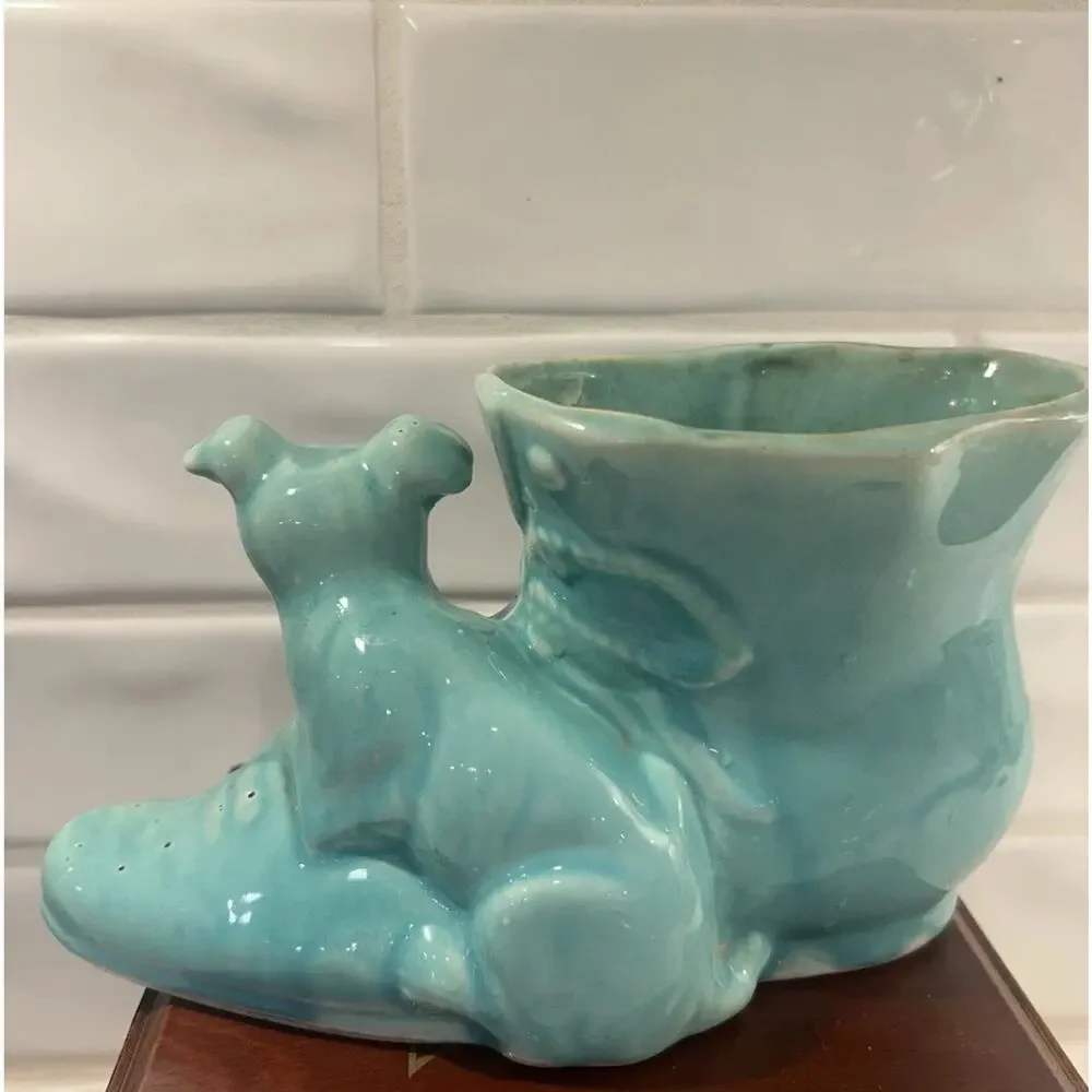 Vintage USA‎ Pottery Blue Ceramic Shoe With Dog Planter With Bow